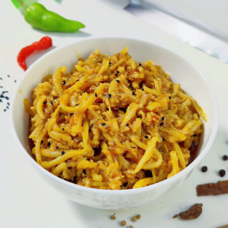 Crushed Mango Pickle (Crushed آم اچار)