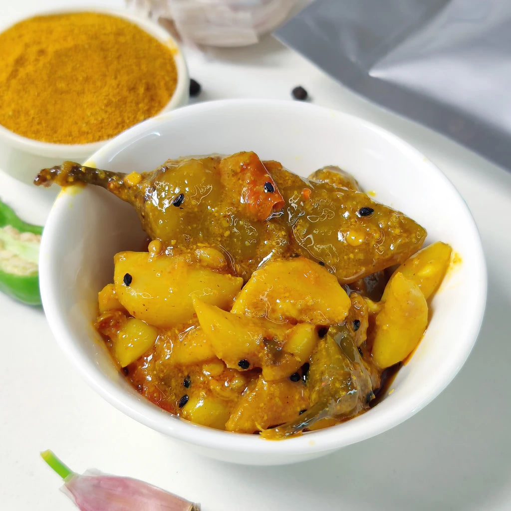 Lahsan Mirch Pickle (Lahsan Mirch اچار)